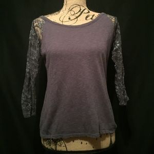 Delia's Grey Top